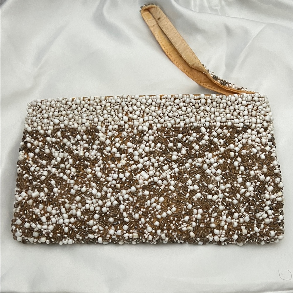 Elegant Beaded Clutch/Wristlet